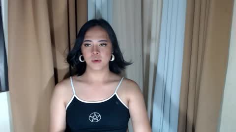 Snapshot of marikosue01 chatting on April 2026 06:14:02 PM marikosue online show from April 2026 06:14:02 PM