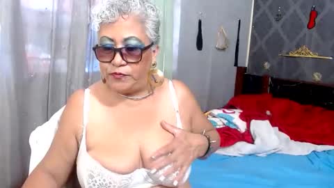 Snapshot of marilincarolina chatting on April 2026 08:33:01 PM Marilin carolina online show from April 2026 08:33:01 PM