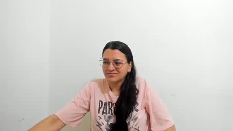 MARILYN SEXY online show from September 2025 01:01:01 PM