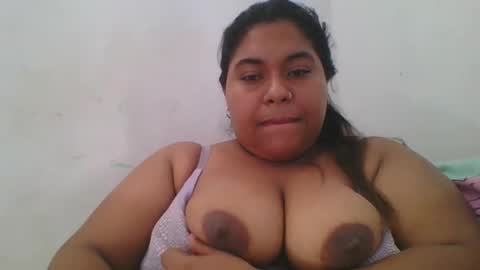 Snapshot of marilyn_porto chatting on April 2026 06:44:02 PM marilyn_porto online show from April 2026 06:44:02 PM