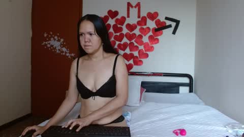 Snapshot of marilynbeautifullyhairy chatting on January 2025 12:27:01 PM marilyn online show from January 2025 12:27:01 PM