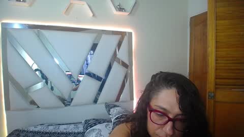 Snapshot of marilynetthan chatting on December 2024 04:31:01 PM marilynetthan online show from December 2024 04:31:01 PM