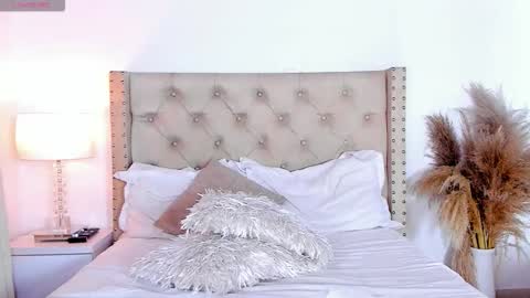 Snapshot of marilynrossy chatting on October 2025 04:10:02 AM marilynrossy online show from October 2025 04:10:02 AM