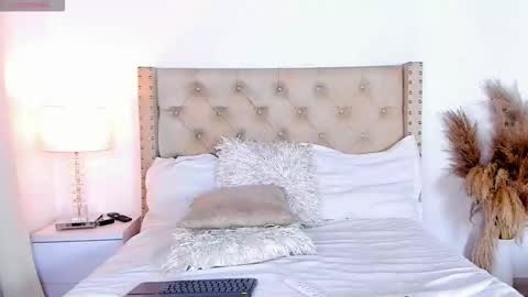 Snapshot of marilynrossy chatting on October 2025 03:31:01 AM marilynrossy online show from October 2025 03:31:01 AM