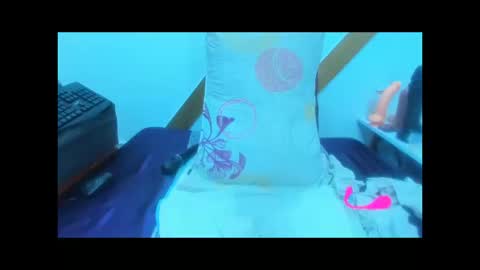 Snapshot of marilynwett chatting on October 2025 01:08:02 AM marilynwett online show from October 2025 01:08:02 AM