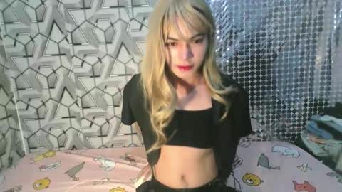 marimarxox1 online show from April 2026 11:40:02 AM