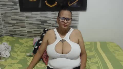 Marina  online show from January 2025 03:26:02 AM