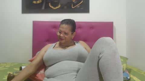 Marina  online show from September 2025 12:21:01 AM