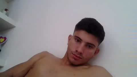 mariobrosss517470 online show from December 2024 01:29:01 PM