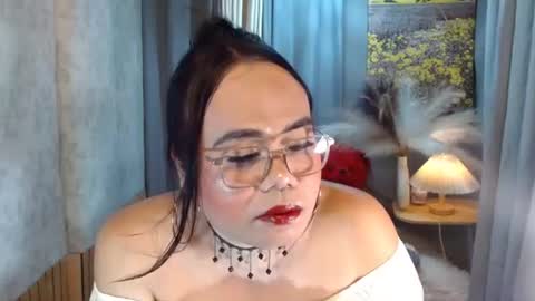 LEAH online show from June 2026 06:03:02 PM