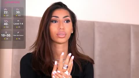 Marisa online show from April 2026 04:59:01 PM