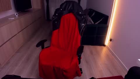 Snapshot of marismuscle chatting on February 2025 06:41:01 PM MarisMuscle online show from February 2025 06:41:01 PM