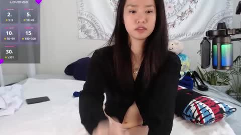 Snapshot of marissapeach chatting on December 2024 06:31:02 PM MarissaPeach online show from December 2024 06:31:02 PM