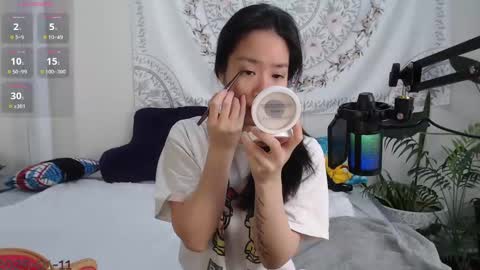 Snapshot of marissapeach chatting on January 2025 02:25:02 PM MarissaPeach online show from January 2025 02:25:02 PM