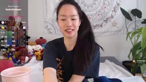 Snapshot of marissapeach chatting on May 2026 01:43:02 PM MarissaPeach online show from May 2026 01:43:02 PM