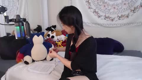 Snapshot of marissapeach chatting on June 2026 01:33:01 PM MarissaPeach online show from June 2026 01:33:01 PM