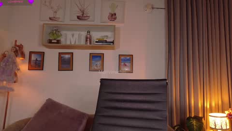 Snapshot of marivimichel_s chatting on April 2026 09:58:02 AM marivimichel_s online show from April 2026 09:58:02 AM