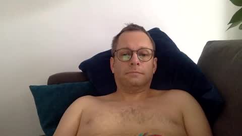 Snapshot of mark32571 chatting on January 2025 10:27:02 AM Little Mark online show from January 2025 10:27:02 AM