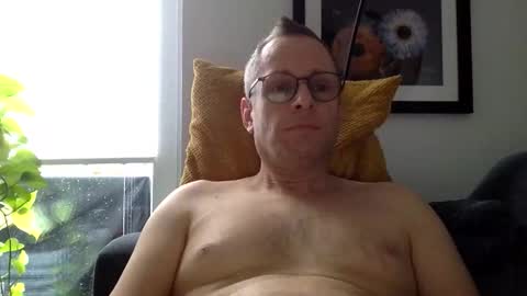 Snapshot of mark32571 chatting on October 2025 09:54:02 AM Little Mark online show from October 2025 09:54:02 AM
