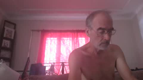 mark_and_lola online show from December 2025 01:59:02 AM