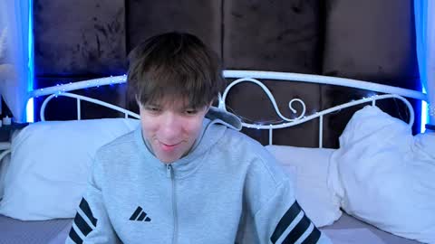 Snapshot of mark_branston chatting on March 2026 09:21:02 AM Mark online show from March 2026 09:21:02 AM