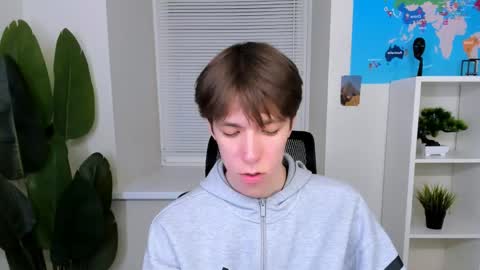 Snapshot of mark_branston chatting on April 2026 06:10:01 PM Mark online show from April 2026 06:10:01 PM