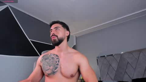 Snapshot of mark_broown_ chatting on December 2024 01:18:01 AM mark_broown_ online show from December 2024 01:18:01 AM