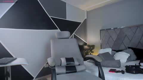 Snapshot of mark_broown_ chatting on January 2025 08:39:01 PM mark_broown_ online show from January 2025 08:39:01 PM