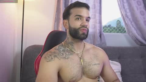 Snapshot of mark_hazze chatting on May 2026 11:00:01 PM Mark online show from May 2026 11:00:01 PM