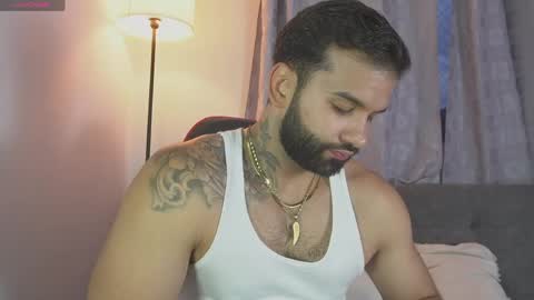 Snapshot of mark_hazze chatting on May 2026 11:21:02 PM Mark online show from May 2026 11:21:02 PM