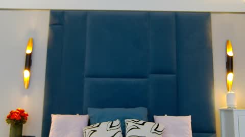 Mark online show from March 2026 10:22:01 PM