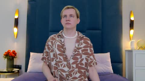 Mark online show from April 2026 02:01:01 AM