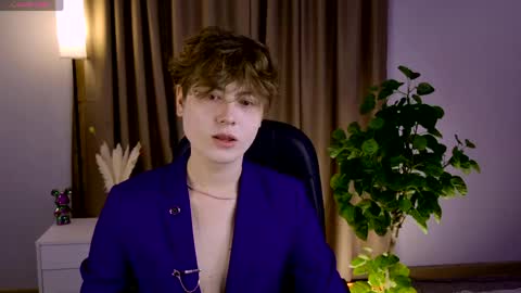 Snapshot of mark_ian_ chatting on April 2026 02:14:02 PM mark_ian_ online show from April 2026 02:14:02 PM