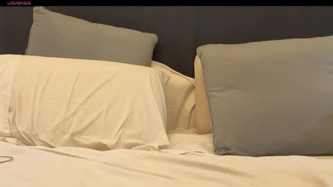 Snapshot of mark_onex chatting on March 2026 05:23:02 PM Mark online show from March 2026 05:23:02 PM