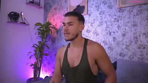 Snapshot of marksantozz chatting on June 2026 05:44:01 PM Mark Santos online show from June 2026 05:44:01 PM