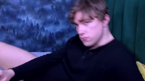 markshot_ online show from December 2025 05:30:01 PM