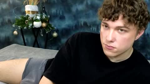 markshot_ online show from December 2025 05:08:02 PM