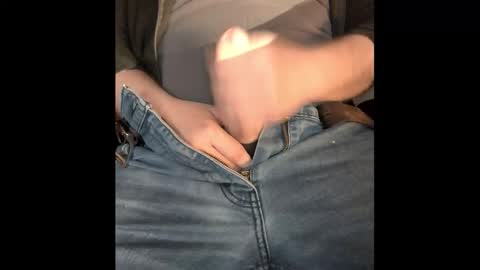 markus81xxx online show from March 2026 09:08:01 PM