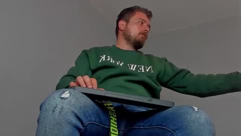 MARK online show from November 2025 12:06:02 PM