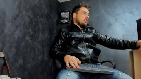 MARK online show from December 2025 10:32:01 AM