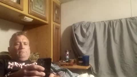 markymark101825061 online show from December 2025 01:56:02 AM