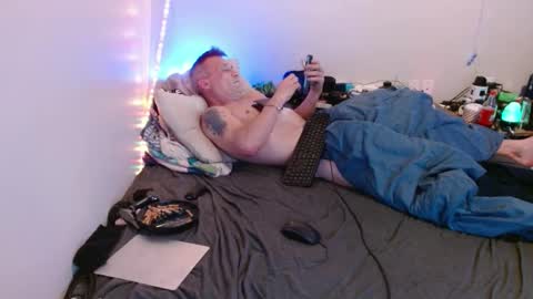 Snapshot of markymark515 chatting on February 2025 08:06:01 AM MarkyMark7169 online show from February 2025 08:06:01 AM