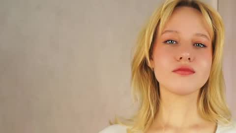 Snapshot of marlenehiske chatting on May 2026 09:36:01 AM Hanna online show from May 2026 09:36:01 AM