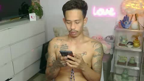 marlmoreno10 online show from March 2026 07:58:02 AM