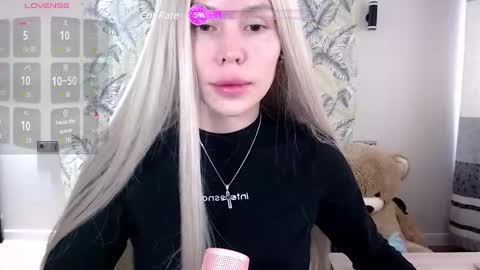 Snapshot of marmalade_fox chatting on March 2025 06:48:02 AM Marmalade Fox online show from March 2025 06:48:02 AM