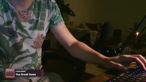 Snapshot of marnieccc chatting on October 2025 07:24:01 PM marnieccc online show from October 2025 07:24:01 PM