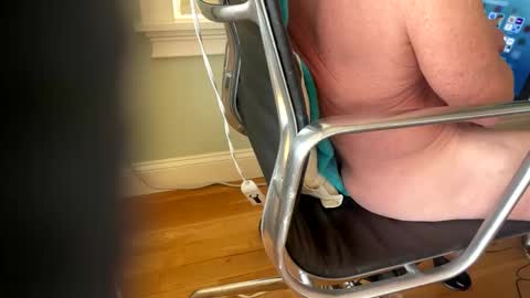 Snapshot of married_cummer chatting on April 2026 02:07:01 PM married_cummer online show from April 2026 02:07:01 PM