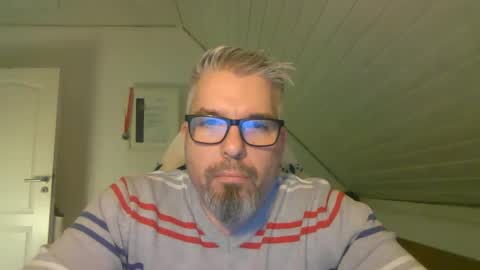 marriedcock1980 online show from January 2025 03:47:01 PM