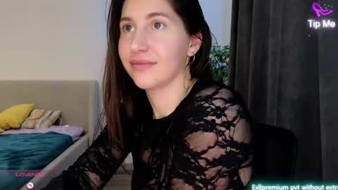 marrycolins online show from February 2026 06:22:01 AM