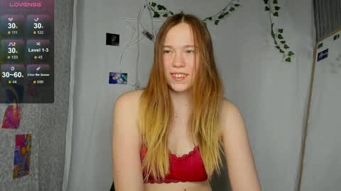 Snapshot of marryjanes chatting on April 2026 05:57:01 PM marryjanes online show from April 2026 05:57:01 PM